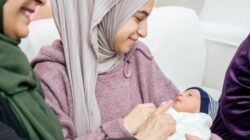 8 Doa untuk Anak Baru Lahir, Lengkap dan Diamalkan Saat Kelahiran