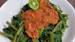 Resep Plecing Kangkung, Lauk Pendamping Sempurna untuk Ayam Taliwang