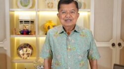 Profil Jusuf Kalla: Demo Tidak Diatur Asing