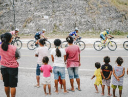 Warga Sumba Antusias Sambut Tour de Entete 2025, Persaingan Seru