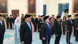 Presiden Prabowo Resmi Lantik Erick Thohir jadi Menpora dan Djamari Chaniago jadi Menko Polkam, Berikut 11 Daftar Pejabat Baru