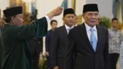 Kini Jadi Menteri, Prabowo Beri Gelar Jenderal Kehormatan ke Djamari dan Ahmad