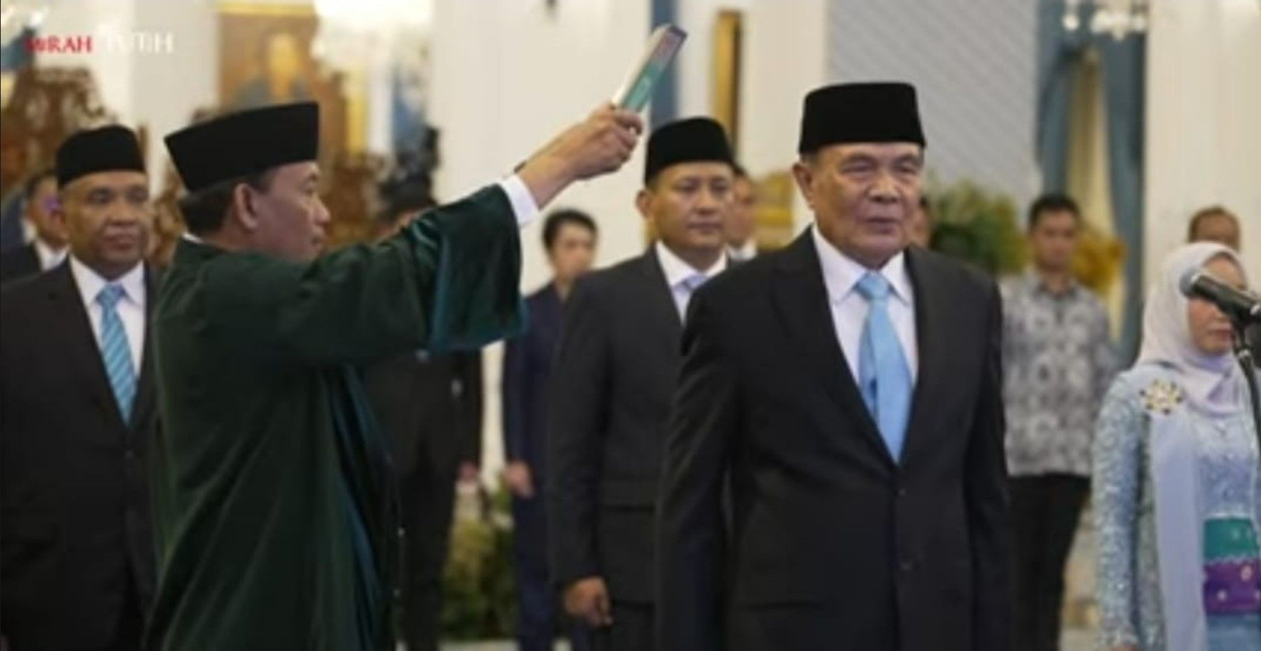 Aneh! Wapres Gibran Tak Hadir Saat Reshuffle Kabinet Prabowo Hari Ini