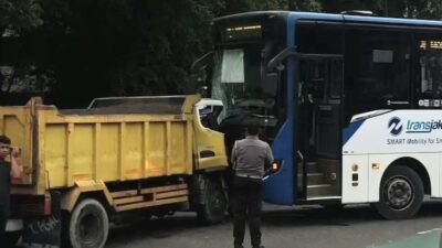 Tiga Kecelakaan Transjakarta Terungkap, Dirut Akui Kesalahan Manusia