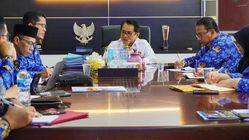 Tarok City Masih Panas, Bupati JKA Perintahkan Pembangunan SMA Garuda Lancar Tanpa Hambatan Tarok City Masih Panas, Bupati JKA Perintahkan Pembangunan SMA Garuda Lancar Tanpa Hambatan