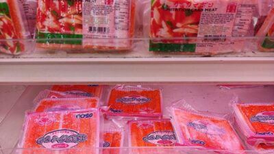 Bahaya Memanaskan Makanan Beku di Microwave?