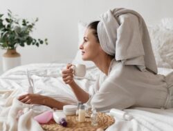 Cantik Tanpa Harga Mahal, 4 Kebiasaan Pagi untuk Kulit Sehat dan Cantik Alami!