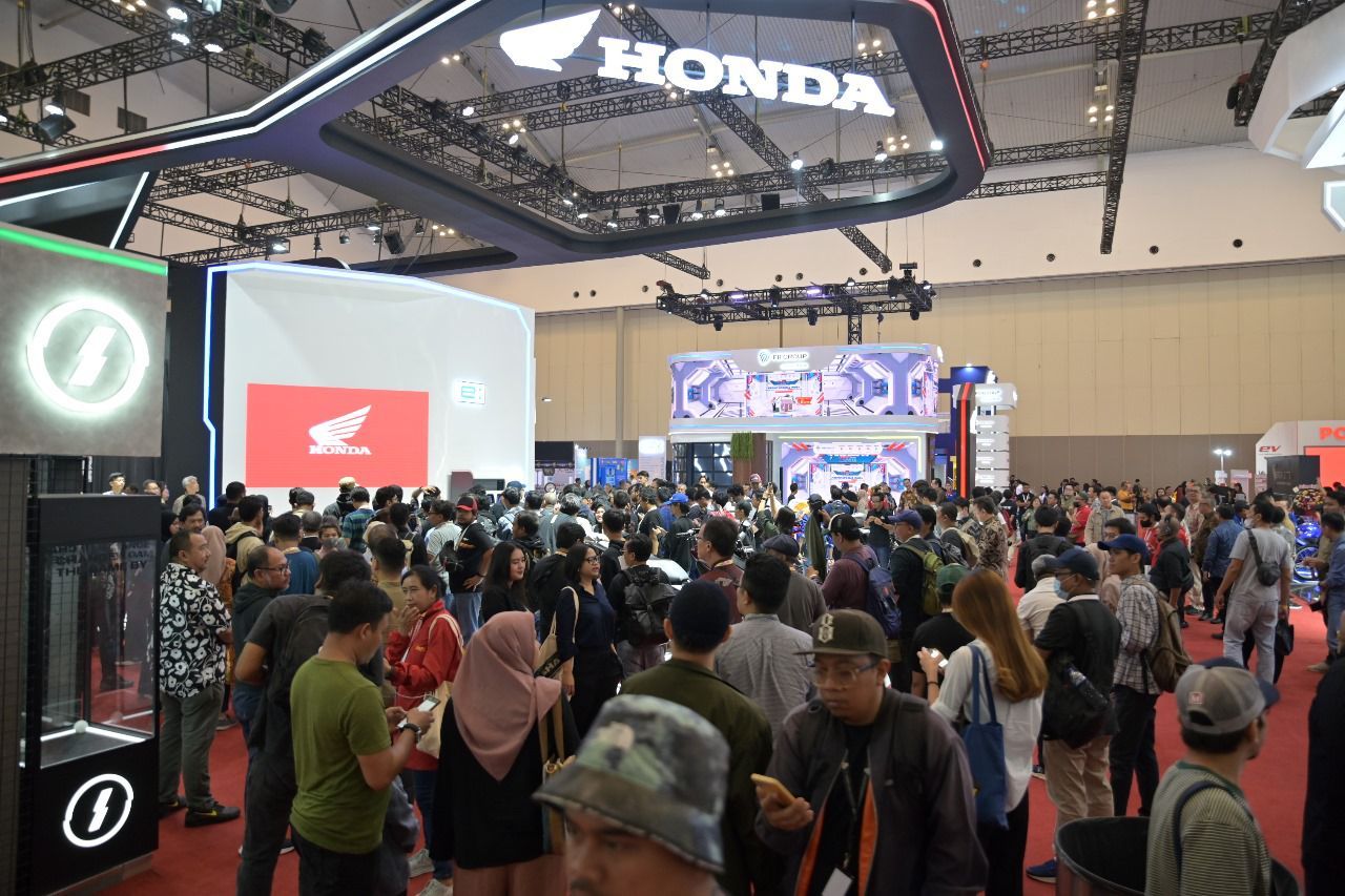 IMOS 2025: Pengalaman Menyenangkan dari Teknologi hingga Diskon Besar