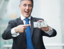 Melarat Jadi Konglomerat! 5 Weton Ini Siap Akhiri Penderitaan dan Mulai Kehidupan Baru Kaya Raya Melarat Jadi Konglomerat! 5 Weton Ini Siap Akhiri Penderitaan dan Mulai Kehidupan Baru Kaya Raya