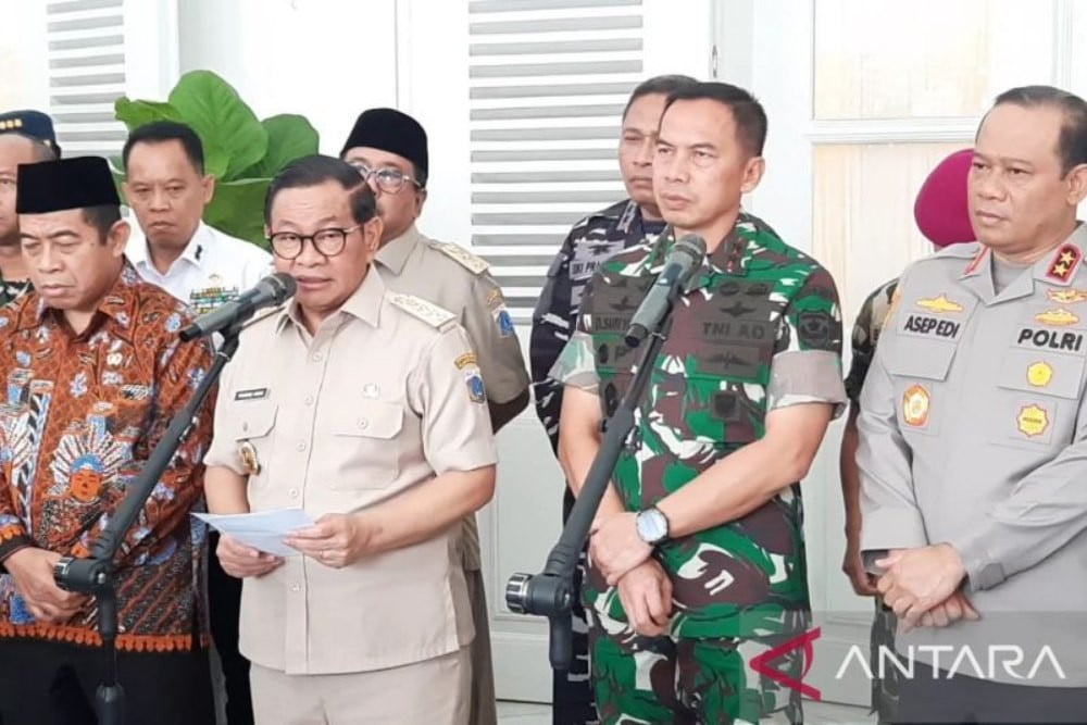 Macet Terus, Pramono Usung Proyek Galian TB Simatupang Selesai Oktober