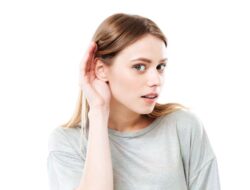5 Tips Cepat Jaga Kebersihan Telinga, Pendengaran Lebih Sehat