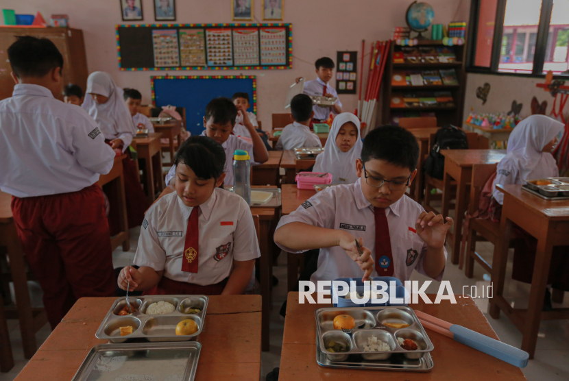 Kasus Keracunan MBG, DPR dan Komnas HAM Minta Peningkatan Pengawasan BGN