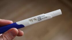 5 Tips Meningkatkan Kesuburan, Hindari Lembur