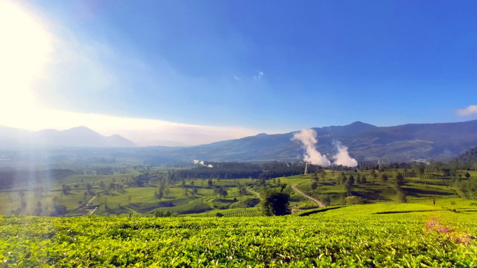 Gunung Wayang: Misteri Nama dan Keindahan Alamnya