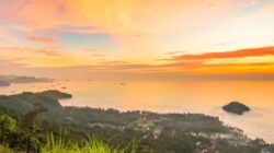 10 Tempat Sunset Paling Indah di Jawa Barat, Romantis dan Cocok untuk Instagram