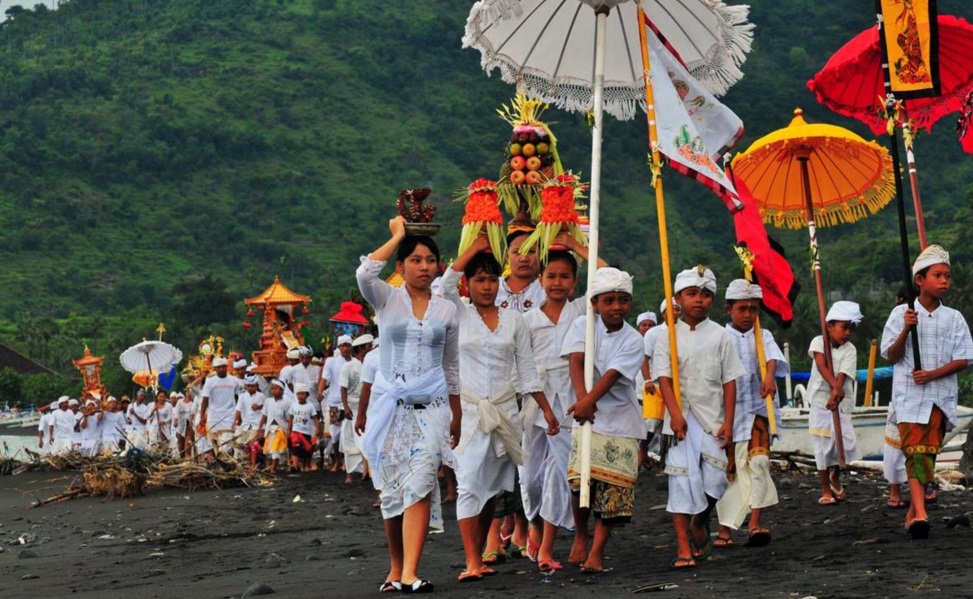 Perayaan 77 Tahun Injil, Warga Sodrofoyo Sorong Selatan Gelar Lomba dan KKR