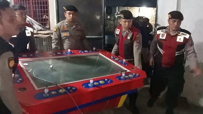 Warga Tanjung Morawa Demo di Polresta Deli Serdang, Minta Penegakan Hukum