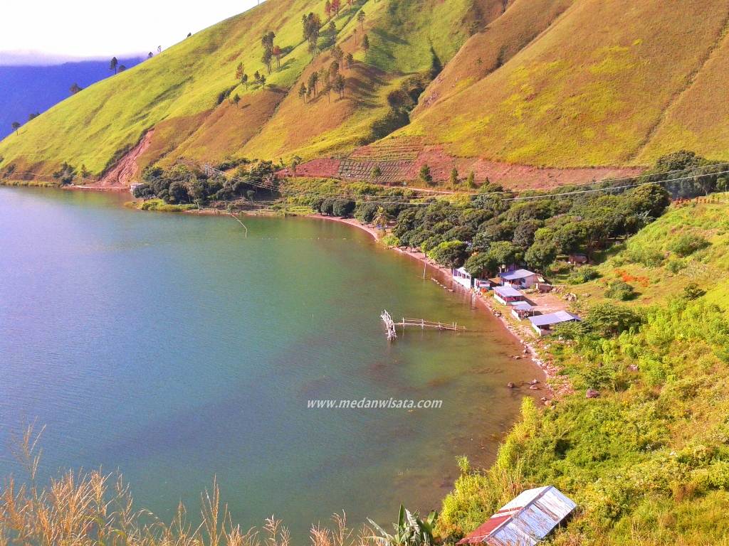 Pantai Lala Alena: Pesona Tersembunyi Danau Toba