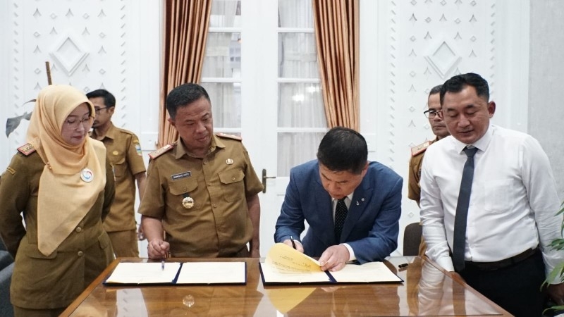 Pemkab Garut Jalin Kerja Sama dengan 18 Perguruan Tinggi untuk Berikan Beasiswa kepada 1000 Mahasiswa
