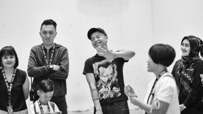 Ernest Prakasa dan Dipa Andika: “AGAK LAEN: MENYALA PANTIKU!” Komedinya Full Power!