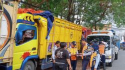 Warga Somagede Geram, Bongkar Muat Kayu di Jalan Utama Bikin Bahaya, Polsek Ingatkan Ini