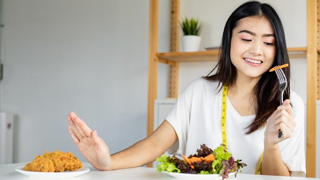 5 Langkah Menurunkan Berat Badan dengan Diet Sehat