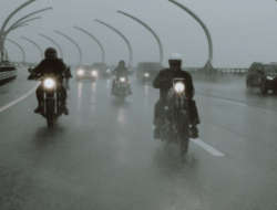 Apakah Motor Bisa Aquaplaning?