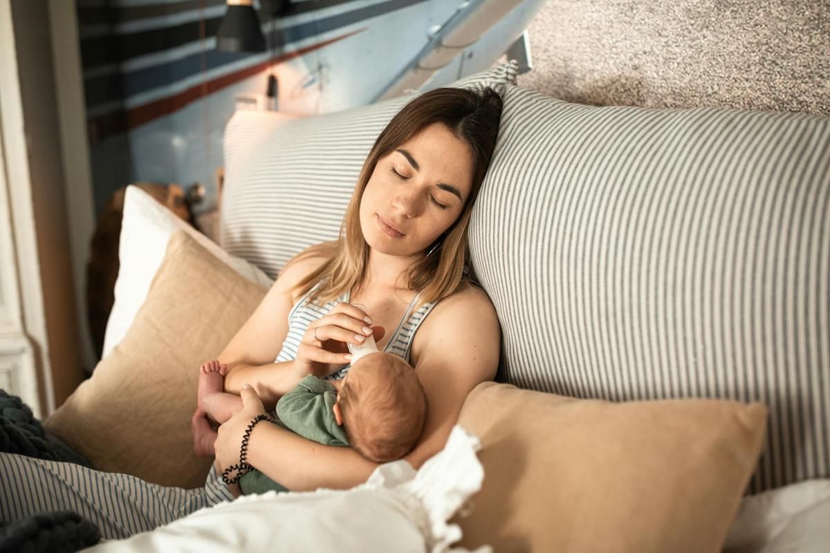 Kenali Tanda Lip Tie pada Bayi Dini