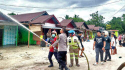 Rumah dan Warung di Eks Lokalisasi Hampalit Meledak