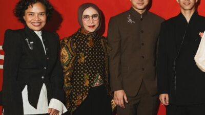 7 Potret El Putra dan Nicholas Saputra Bak Kakak Adik yang Saling Support