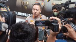 Firdaus Oiwobo Bantah Jadi Tersangka, Tuduh Hotman Sebar Hoaks